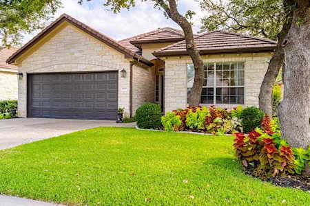 3909 Gyrfalcon CV Austin, TX 78738