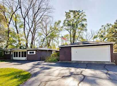 37885 N Nora Place Spring Grove, IL 60081