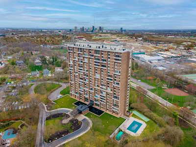 1000 Urlin Avenue Columbus, OH 43212