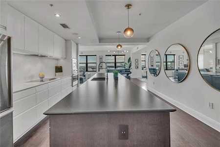 1227 E Madison St #906 Tampa, FL 33602