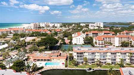 1250 N Portofino Dr #407 Sarasota, FL 34242
