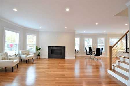 12 Oxford #1 Belmont, MA 02478