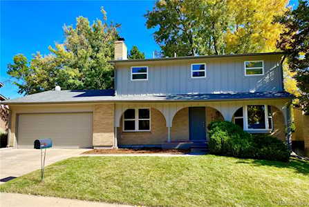 2438 S Holland Ct Lakewood, CO 80227