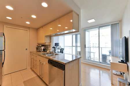 1408 Strathmore Mews #3505 Vancouver, BC V6Z 3A9
