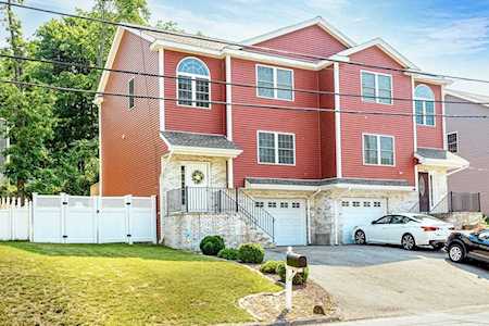 137 Commonwealth Ave Worcester, MA 01604