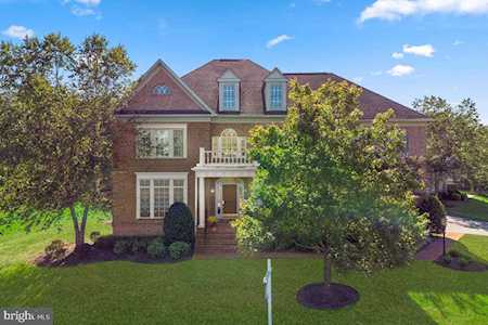 22482 Wilderness Acres Leesburg, VA 20175