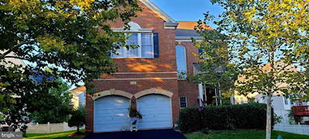 1222 Tennessee Dr Leesburg, VA 20176