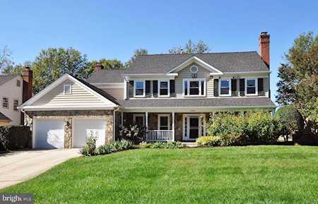 8419 Harker Dr Potomac, MD 20854