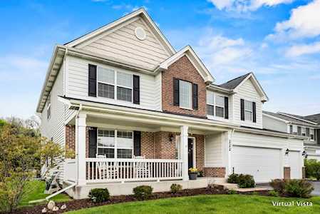222 Julep Ave Oswego, IL 60543