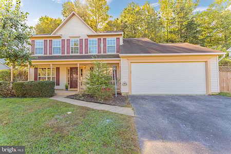 5719 Rhode Island Dr Woodbridge, VA 22193