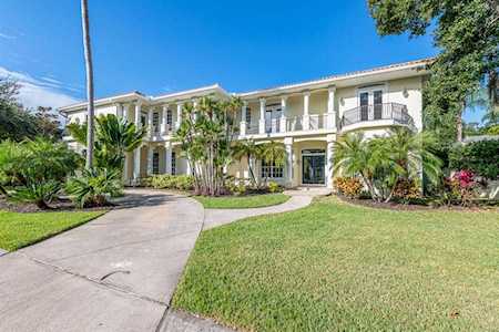 3049 Woodsong Ln Clearwater, FL 33761