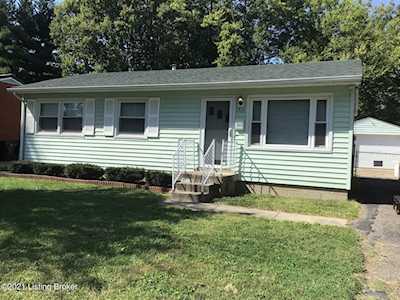 1317 Lacona Ln Louisville, KY 40213