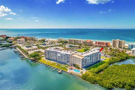 19451 Gulf Blvd #PH-10 Indian Shores, FL 33785