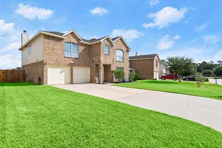25226 Barmby Dr Tomball, TX 77375