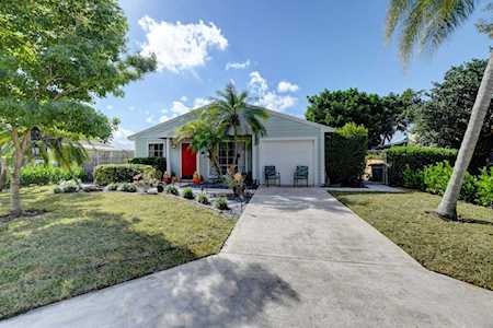 8308 Garden Gate Place Boca Raton, FL 33433