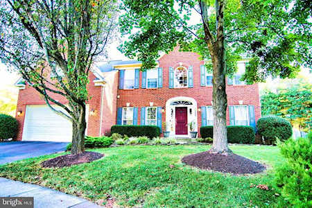 20890 Medinah Ct Ashburn, VA 20147
