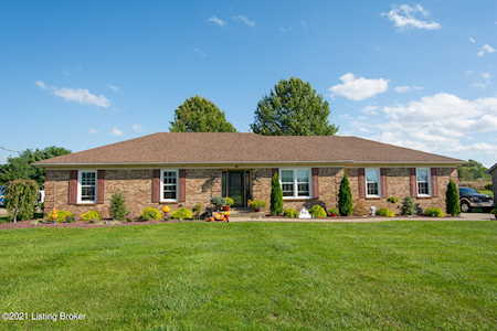 326 Highland Springs Dr Mt Washington, KY 40047