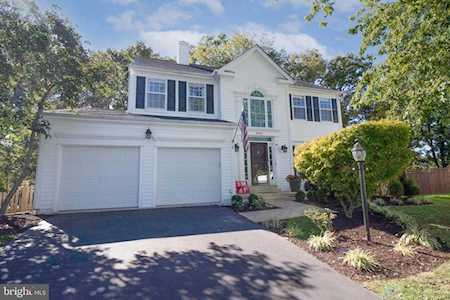 8332 Suffolk Way Gainesville, VA 20155