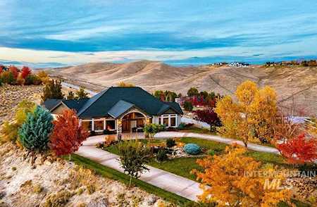 5461 N Hondo Ln Eagle, ID 83616