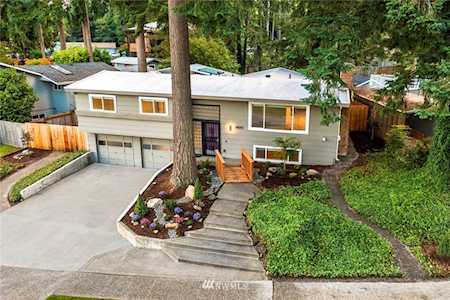 14011 NE 72nd Place Redmond, WA 98052