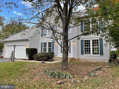 10053 Spindle Foot Ct Bristow, VA 20136