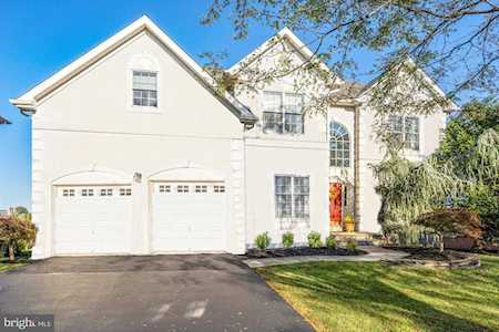 19952 Hazeltine Place Ashburn, VA 20147