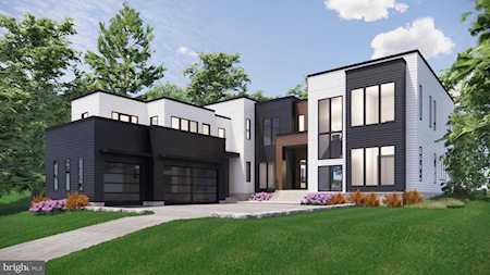 3629 38th St Arlington, VA 22207