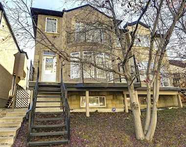 1609 33 Ave SW Calgary, AB T2T 1Y6