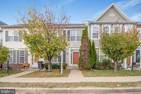 15618 William Bayliss Ct Woodbridge, VA 22191
