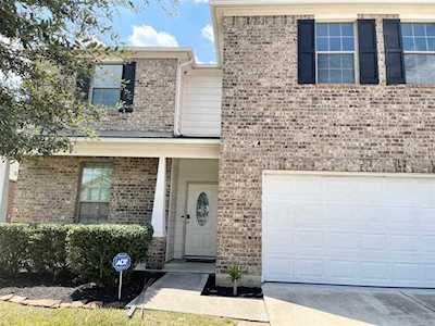 15323 Benson Landing Dr Cypress, TX 77429