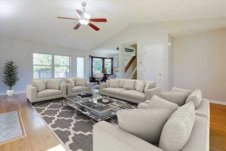 6560 Winbarr Way Canal Winchester, OH 43110
