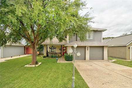 334 Sailmaster ST Lakeway, TX 78734