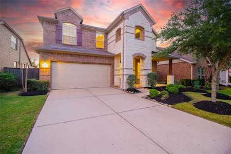 9415 Sparrow Creek Ct Katy, TX 77494