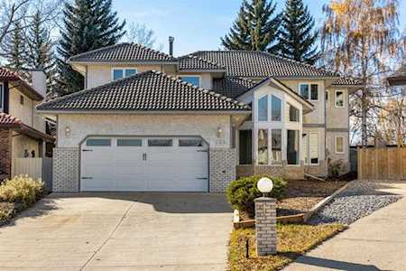 123 Canter Place SE Calgary, AB T2W 5M9