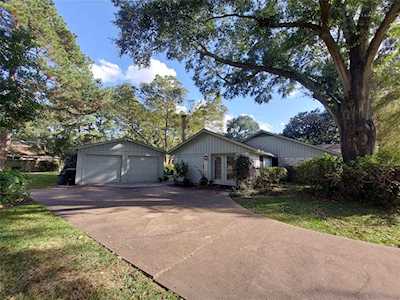 13510 E Cypress Forest Dr Houston, TX 77070
