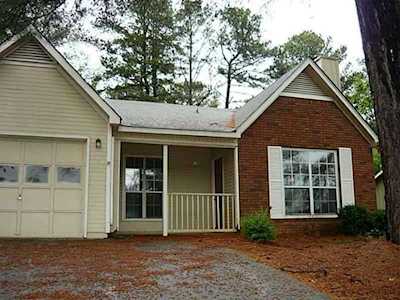4512 Yorkdale Drive Decatur, GA 30035