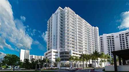 301 Quay Commons #1004 Sarasota, FL 34236