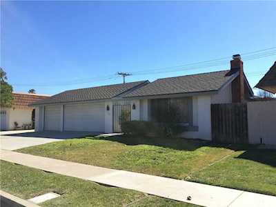 1547 Wintergreen Place #B Costa Mesa, CA 92626