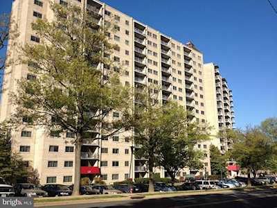 2500 Van Dorn St N #PH21 Alexandria, VA 22302