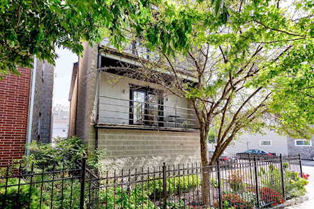 1656 W Beach Ave #1 Chicago, IL 60622