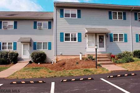 12 Fredericksburg Court State College, PA 16803