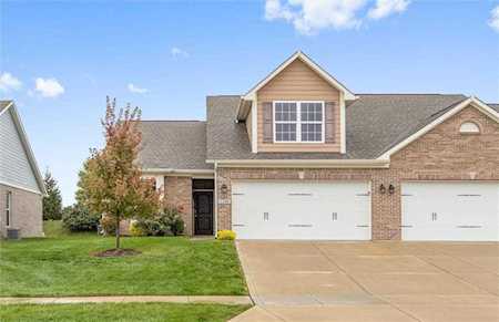 1152 Harrier Ln Greenwood, IN 46143