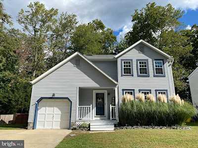 1335 Blackwalnut Ct Annapolis, MD 21403