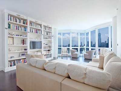 77 Hudson St #4306 Jersey City, NJ 07302