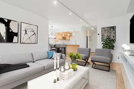 1720 W 12th Avenue #101 Vancouver, BC V6J 2E6