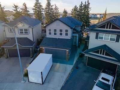 273 Bridleridge View SW Calgary, AB T2Y 0E6
