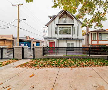 2025 E 44 Avenue Vancouver, BC V5P 1N1