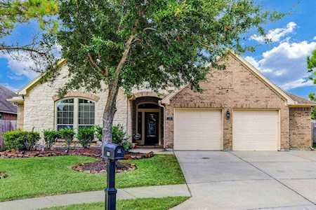 534 Hammersmith Ln League City, TX 77573