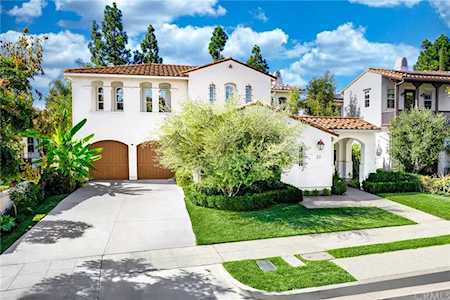 25 New Dawn Irvine, CA 92620