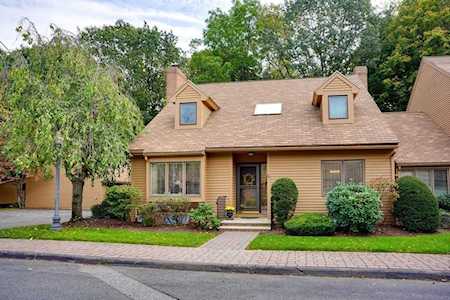 22 Grove Place #20 Winchester, MA 01890